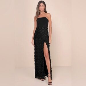 Ravishing Appeal Black 3D Floral Applique Strapless Maxi Dress NWOT SIZE SMALL